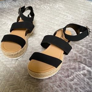 Women’s Wedge Heels